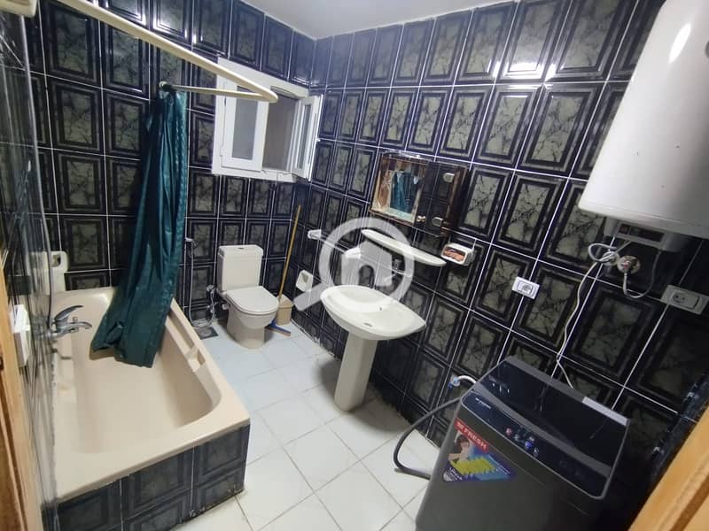 10 7aae57dd-0dc8-4423-b4ac-147f2bd336ac. jpg