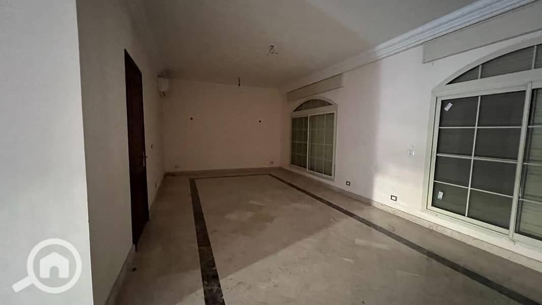 17 WhatsApp Image 2025-10-05 at 17.30. 28_2cfd8cdc. jpg