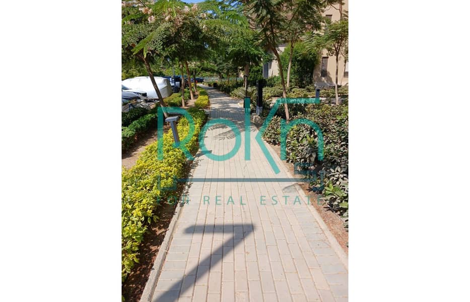 4 WhatsApp Image 2025-09-28 at 17.51. 35 (4). jpg