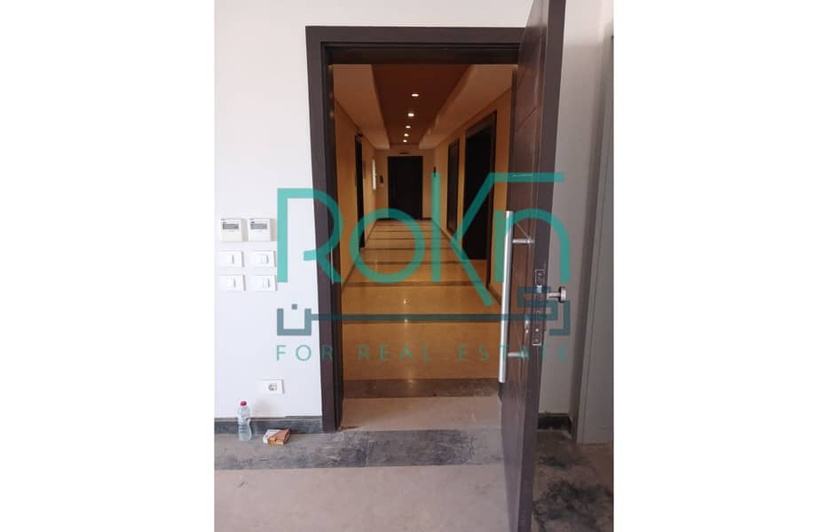 10 WhatsApp Image 2025-09-28 at 17.51. 35 (3). jpg