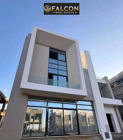 5 Bedroom Twin House for Sale in New Cairo, Cairo - 545844177_1519557282705311_7685667231260103518_n. jpg