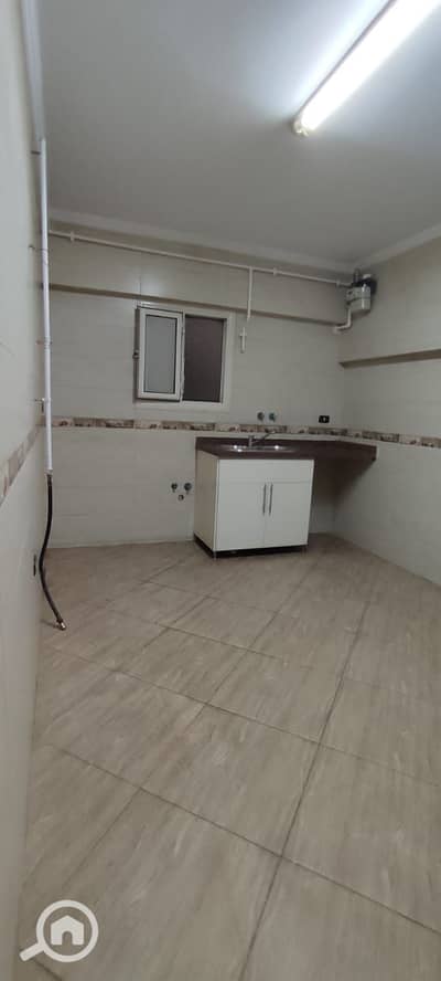 3 Bedroom Flat for Sale in Gianaclis, Alexandria - ايهاب سينتر جناكليس 241م (4). jpeg