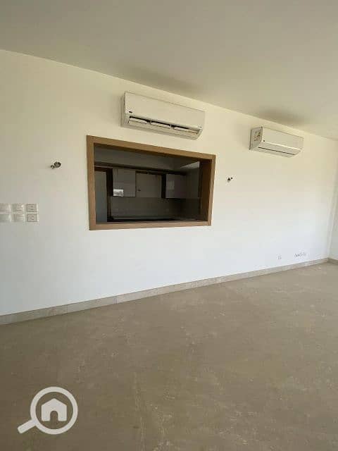 4 5f675518-be16-48fa-ac3b-4ca7e6690637. jfif. jpg