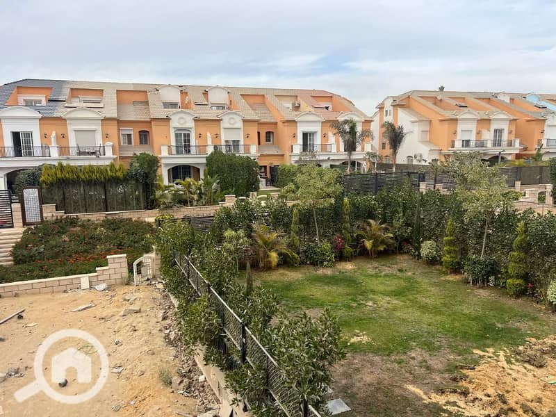 10 WhatsApp Image 2025-10-05 at 14.23. 53_430ceeb7. jpg