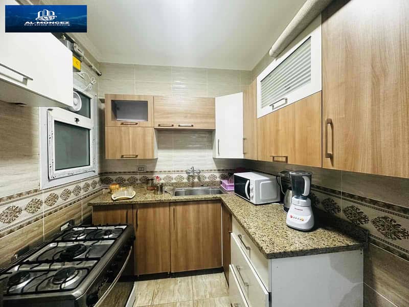 7 9f86a660-30ee-4808-9bb2-d14d6d30eafb. jpg