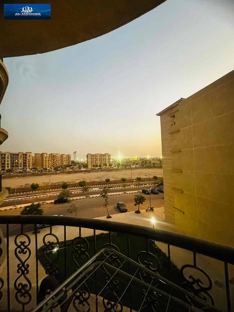 11 fb3c4e68-efc5-419b-9fc6-9d6d5935d95e. jpg