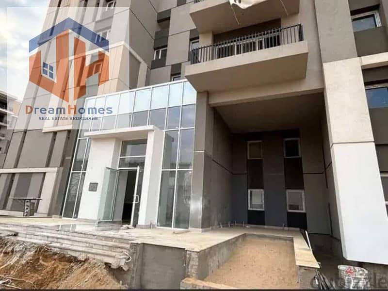 6 2aca9047-2c44-4168-814e-2c8a554cd783. jpg