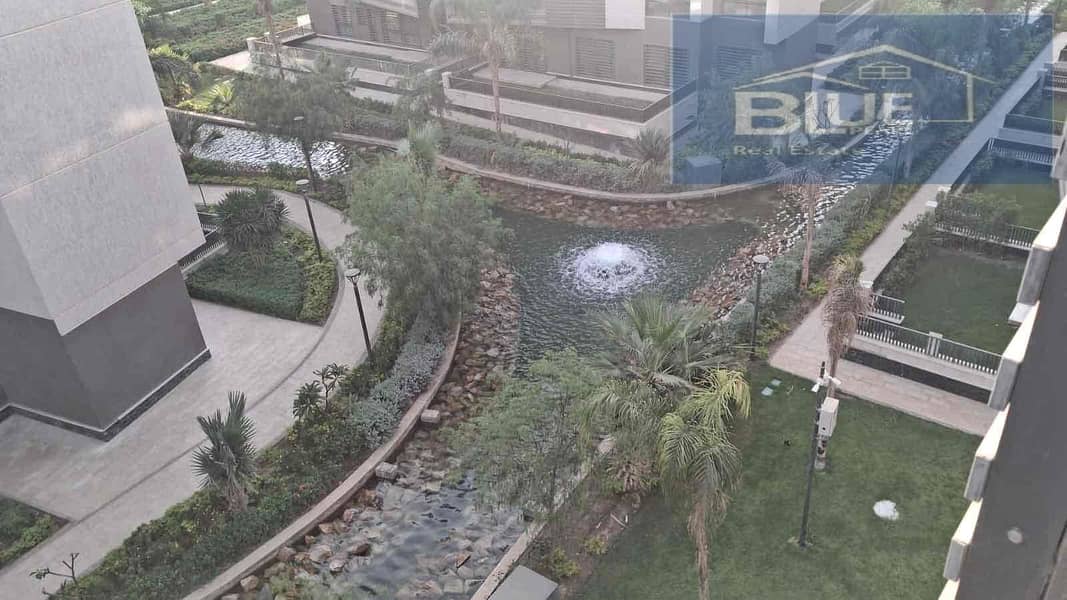 20 90f40c85-4400-443d-9898-5f7646963e2e. jpg