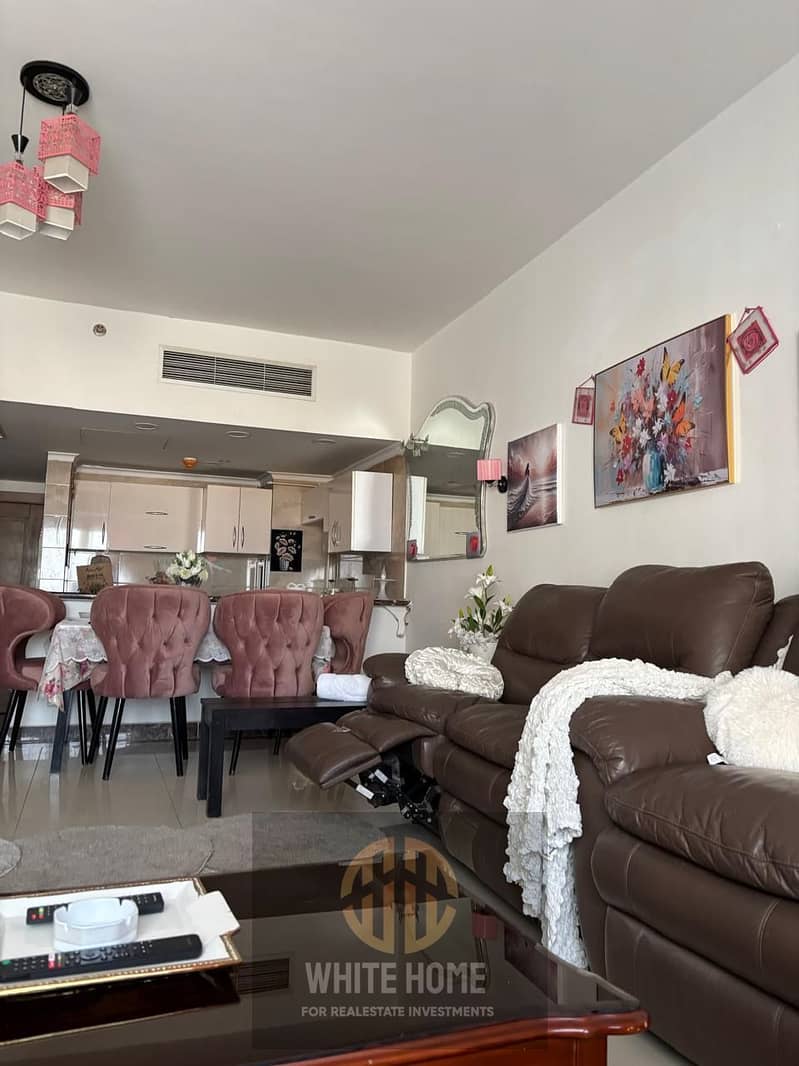 2 5b1bc571-dbad-456a-9559-7710b2b9748c. jpeg