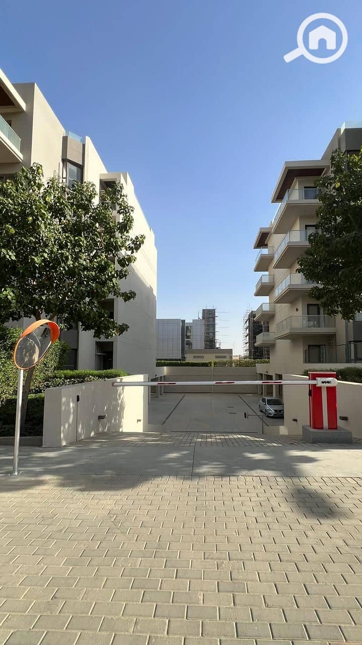 8 557644852_4065049370428632_377640563788082685_n. jpg