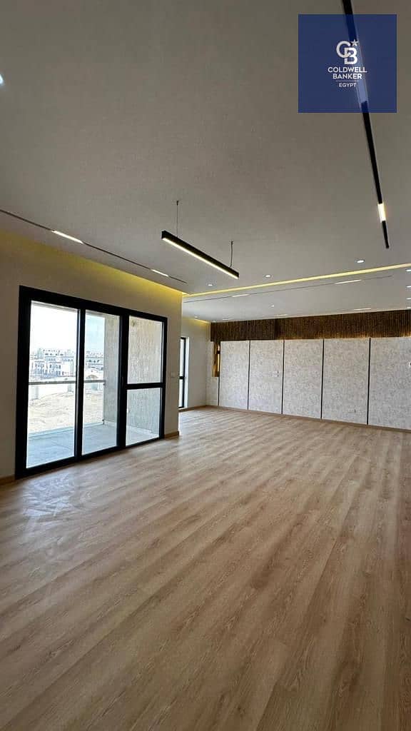 6 72dbccf0-92b1-461a-aa53-e801aad3733d. jpeg