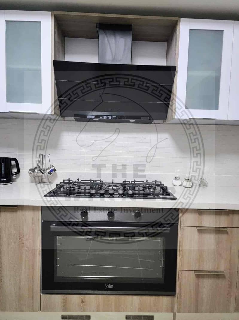 15 b99d12db-cd9d-47ff-940d-f1b41230de84. jpg