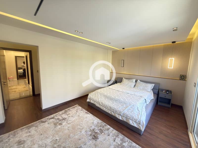 10 d0541fcc-ac12-4256-a4ec-5df236fce861. jpeg