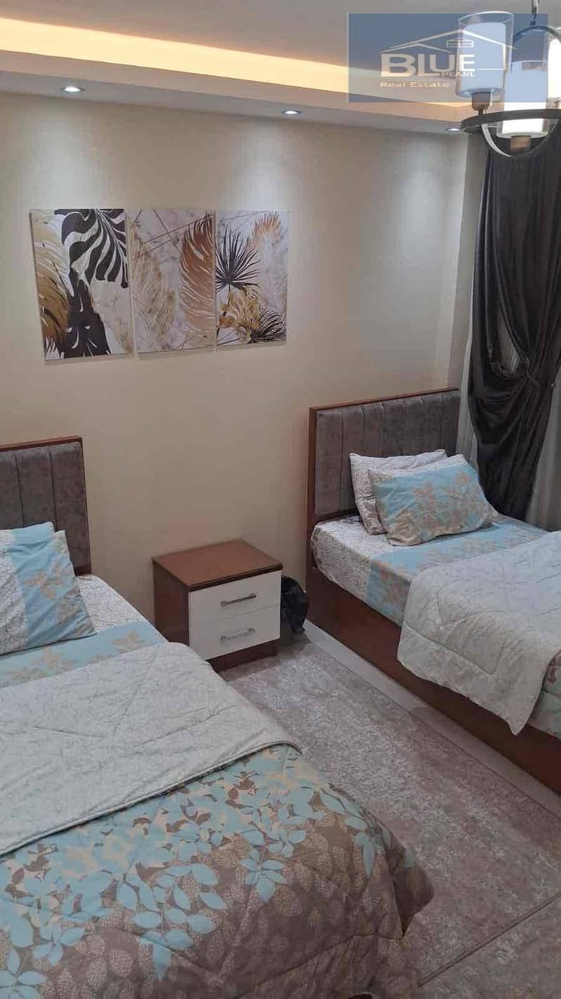 6 bdf29887-a5a5-4559-9fd4-7bc92858a72a. jpg