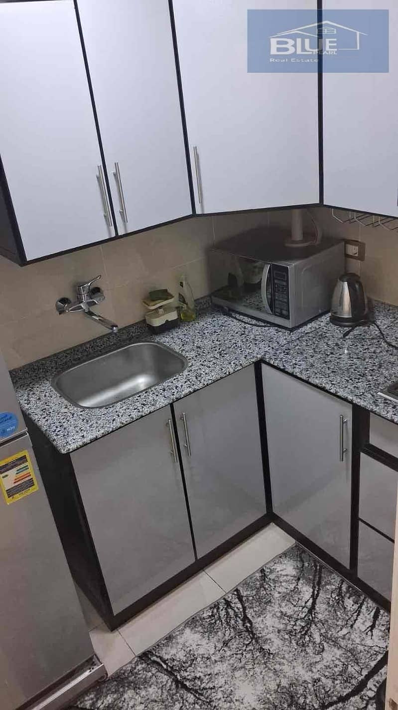 9 3f0a91f4-8708-4253-bedb-2782f7704d06. jpg