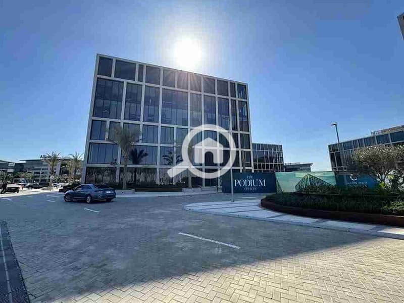 7 FB_IMG_1759003752489. jpg