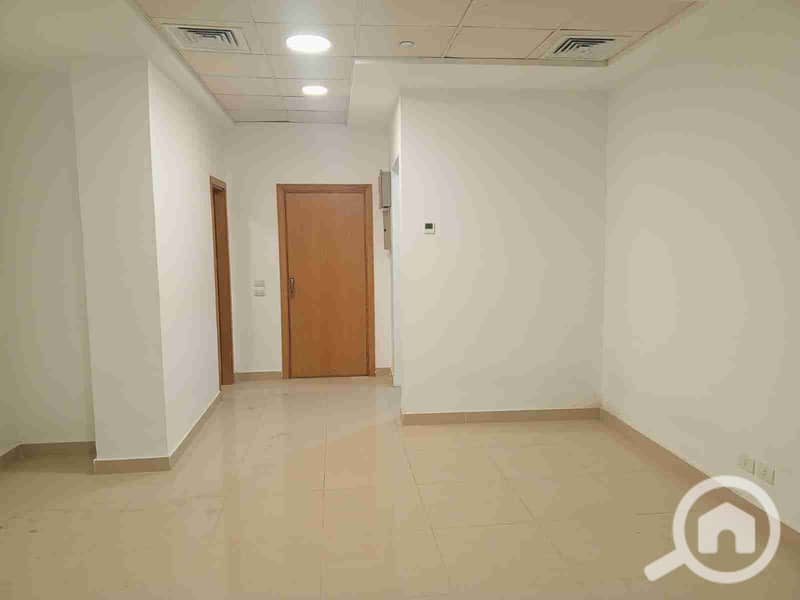 1000079200. jpg 1000079200. jpg