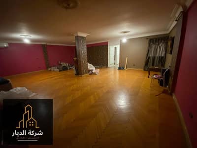 شقة 3 غرف نوم للبيع في الزمالك، القاهرة - IMG-20250920-WA0013. jpg