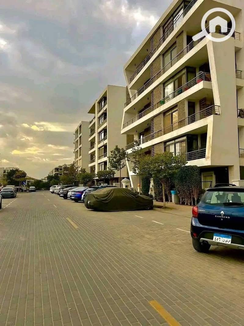 10 528825791_4143799109230044_7985244087946956075_n. jpg