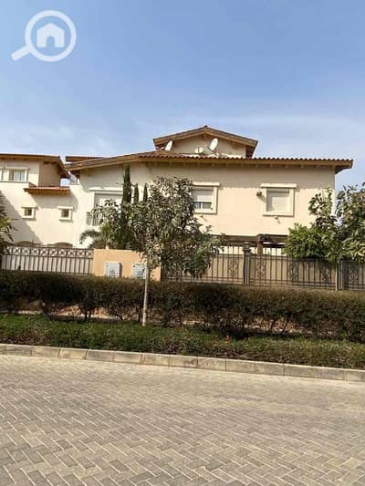4 Bedroom Townhouse for Sale in 6th of October, Giza - 403624d8-665c-4ff5-9569-4adf309c6145. jpg