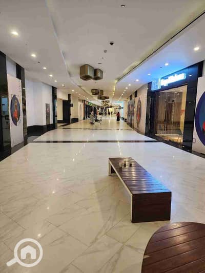 محلات تجارية  للبيع في القاهرة الجديدة، القاهرة - 1000989376. jpg