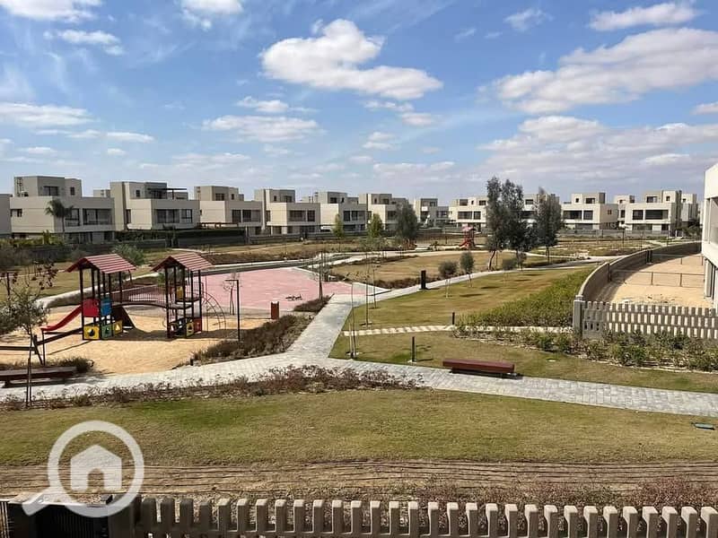 8 480968291_122113028282773458_7763153891422942754_n. jpg