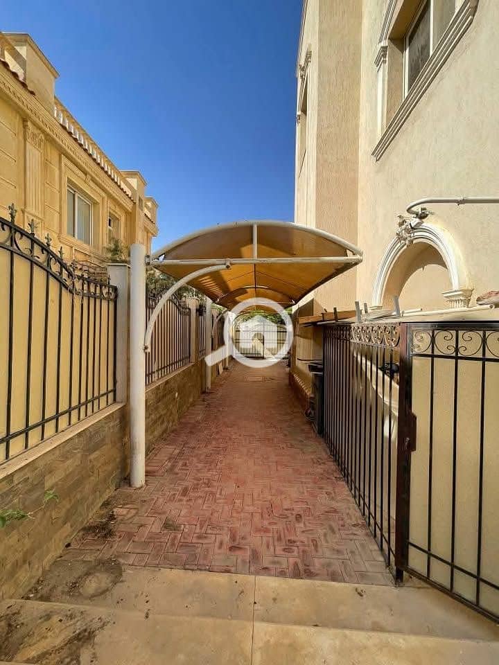 6 516224169_1421787015943200_4661382446098561284_n. jpg