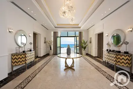 Hotel Palace | Seafront totally | very exclusive features