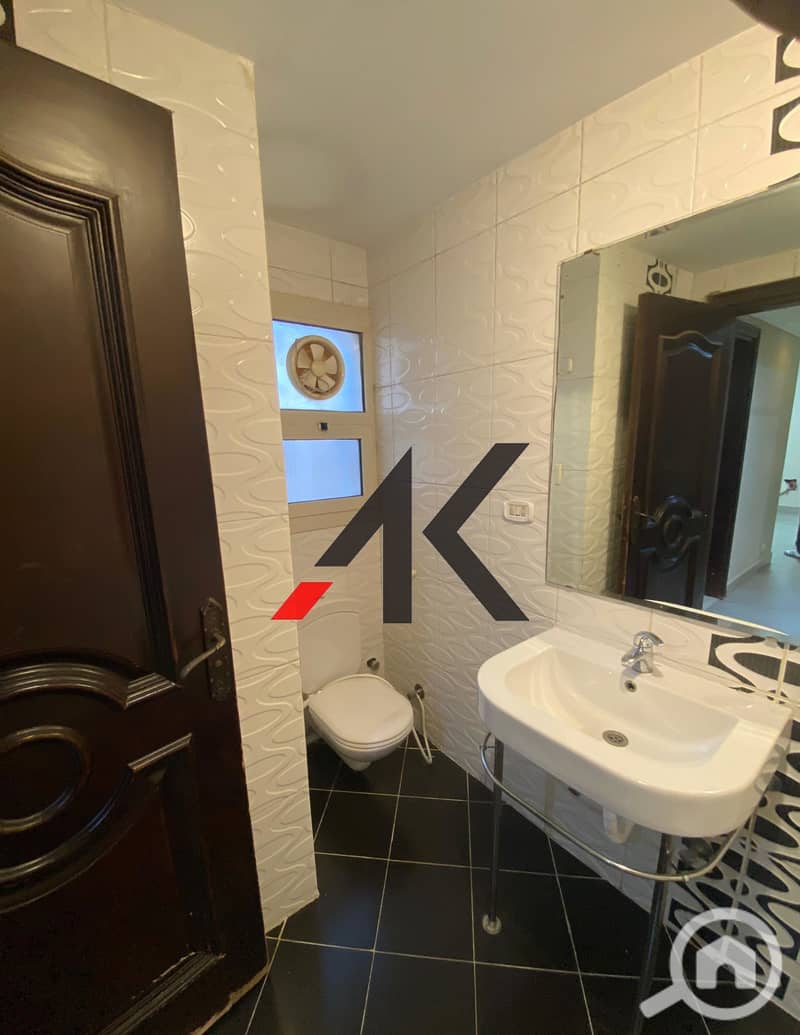 5 WhatsApp Image 2025-10-07 at 3.14. 44 PM (2). jpeg