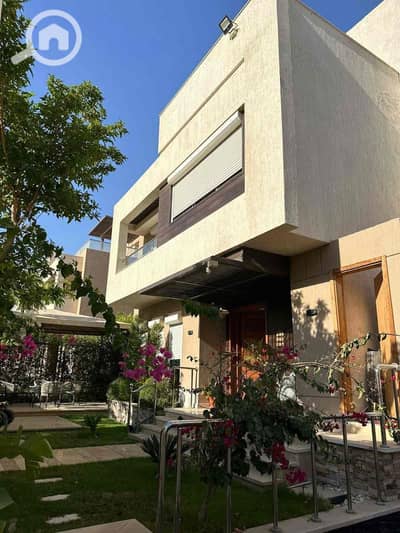 5 Bedroom Villa for Sale in 6th of October, Giza - IMG_0281. jpg