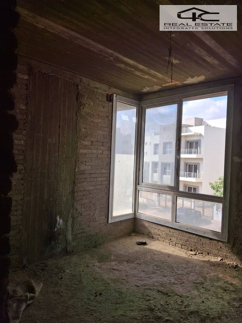 7 WhatsApp Image 2024-11-12 at 4.40. 28 PM. jpeg