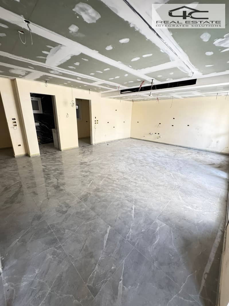 3 WhatsApp Image 2025-10-06 at 10.23. 38 PM (4). jpeg