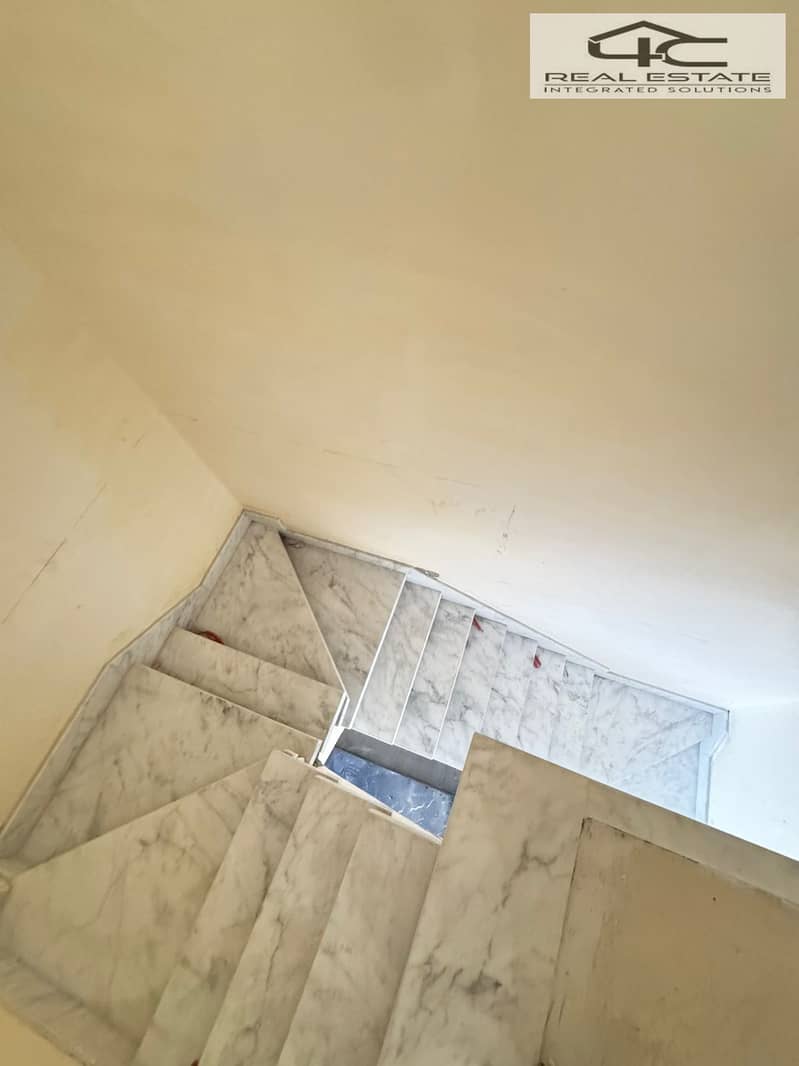 6 WhatsApp Image 2025-10-06 at 10.23. 38 PM (1). jpeg