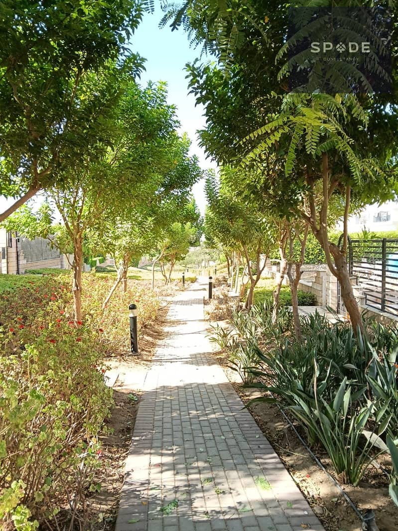 11 WhatsApp Image 2025-09-10 at 14.18. 23_1baab81b. jpg