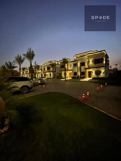 تاون هاوس 4 غرف نوم للبيع في القاهرة الجديدة، القاهرة - 9a2e9b82-30d8-49df-8c7c-06933d07cbae. jpg