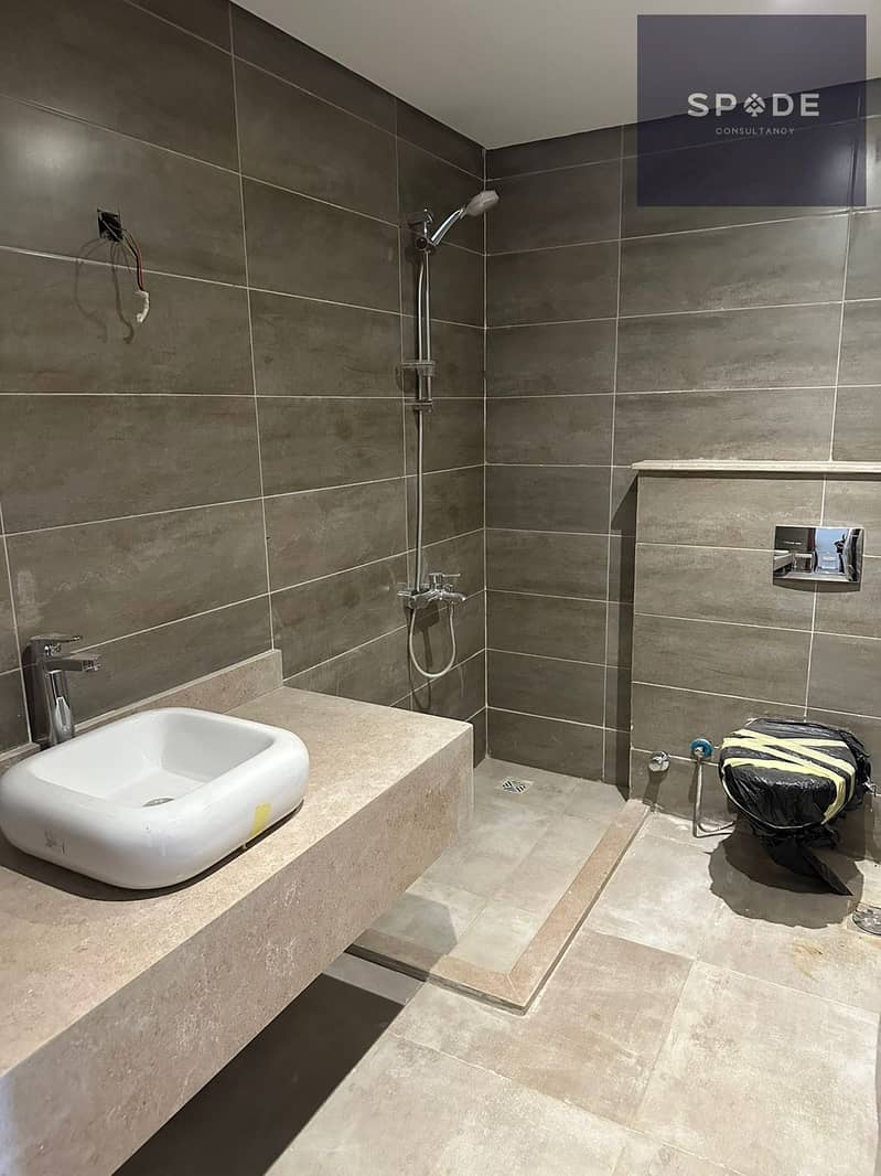 2 WhatsApp Image 2025-09-22 at 13.39. 29_7b0799d9. jpg