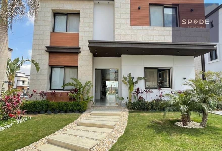 4 818d3104-3d4b-4377-841d-48311638b995. jpg