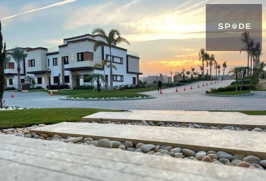 7 cd4b9edc-e87e-446d-8b7b-46dd3b4671ee. jpg