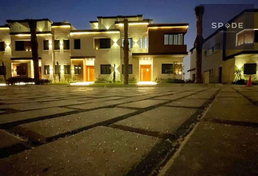 8 e9adcd21-e090-47d5-979e-277ed7a1520a. jpg