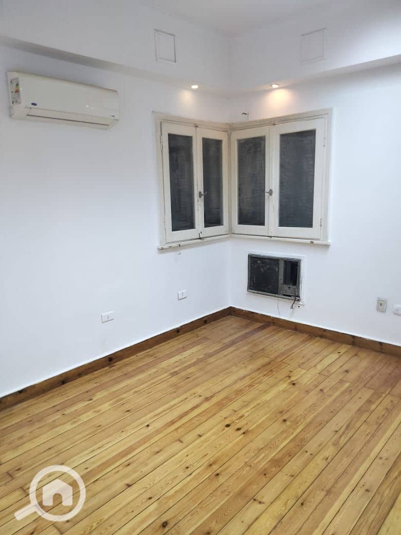 2 WhatsApp Image 2025-10-07 at 10.55. 03 AM (1). jpeg