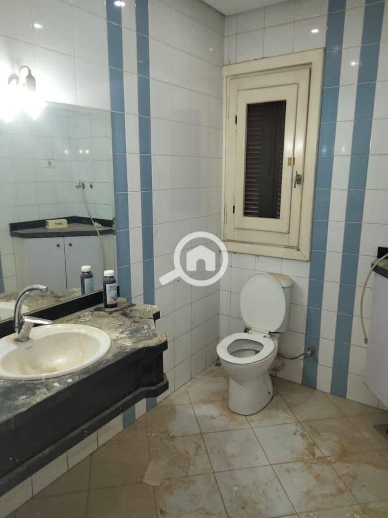 4 WhatsApp Image 2025-10-07 at 10.55. 02 AM (2). jpeg