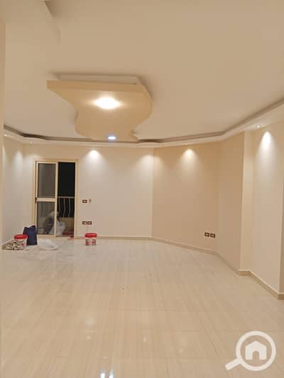 3 Bedroom Flat for Sale in Zahraa Al Maadi, Cairo - IMG-20250914-WA0198. jpg