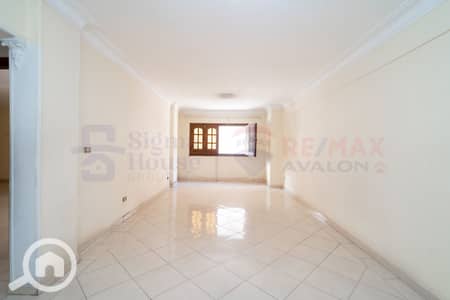 3 Bedroom Apartment for Sale in Kafr Abdo, Alexandria - 1. jpg