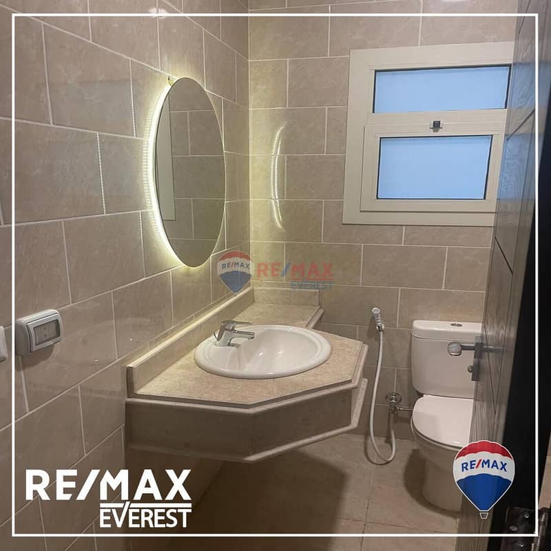 6 WhatsApp Image 2025-02-12 at 12.43. 42 AM (2). jpeg