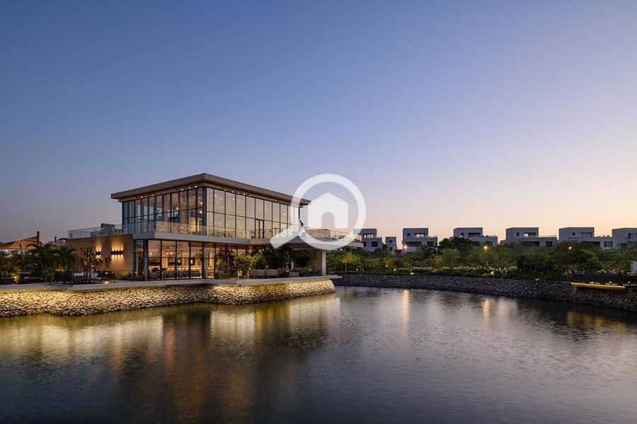 8 WhatsApp Image 2025-10-01 at 3.37. 23 PM. jpeg