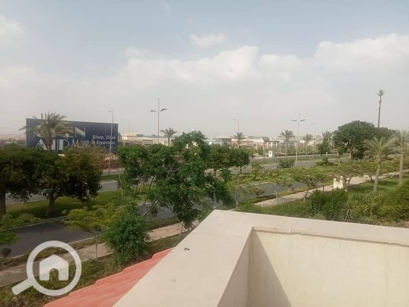 39 eff2d98c-0482-4fb6-ad0b-3371571af75e. jpeg