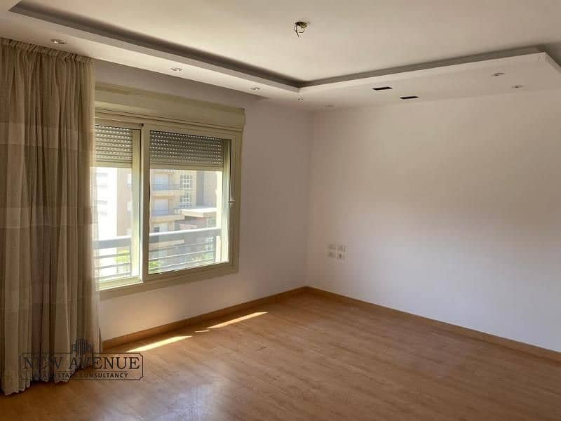 12 WhatsApp Image 2025-09-24 at 5.06. 31 PM (2). jpg