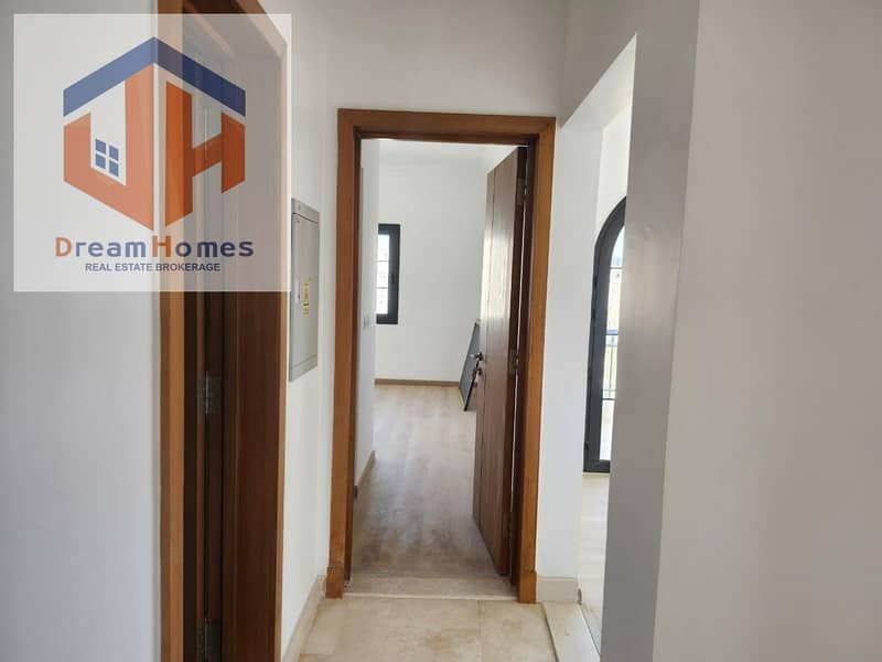 8 4d61198b-ad59-42d1-a510-279d73e8801d. jpg