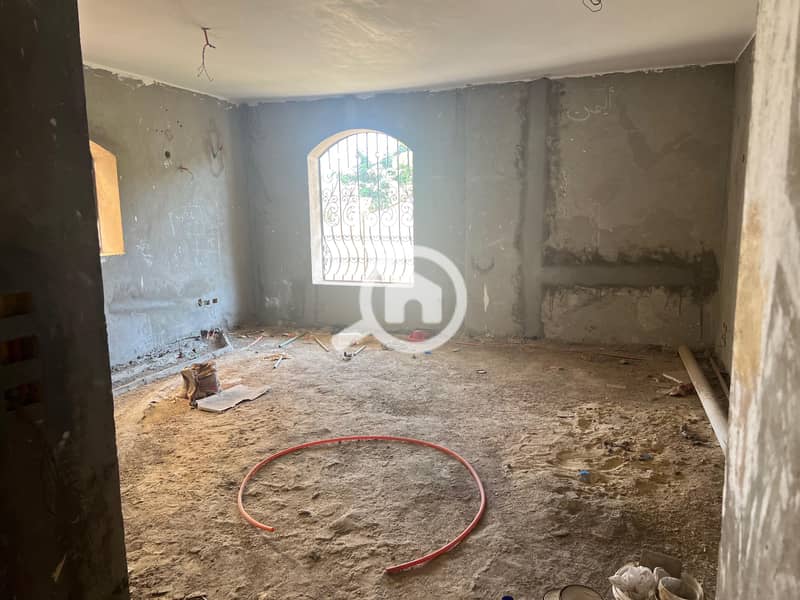 2 08808a50-5b98-4ab2-b245-dd2205936c98. jpeg