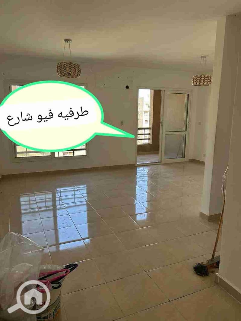 1000284735. jpg 1000284735. jpg